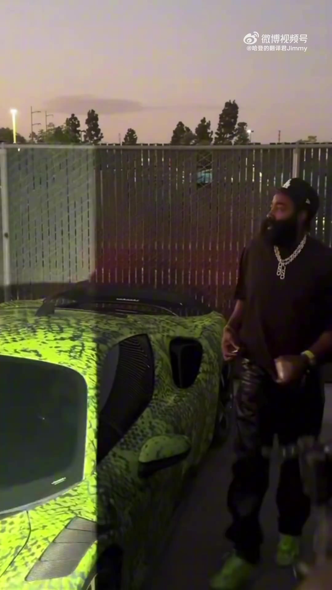 好潮啊前段时间哈登出